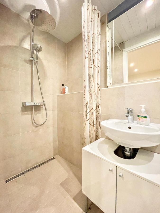 Apartamento Cosy Studio In Historical Building. City Center Tallin Exterior foto